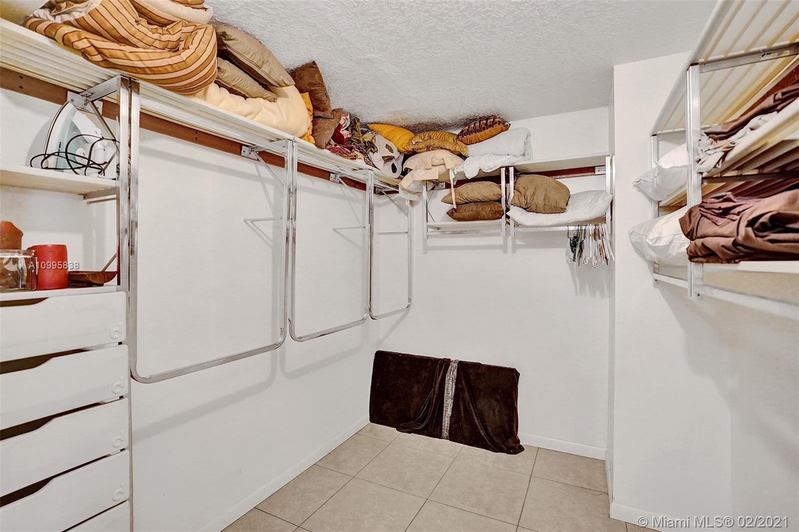 5651 Camino Del Sol, Unit 303 Boca Raton, FL 33433 - Photo 22 of 32