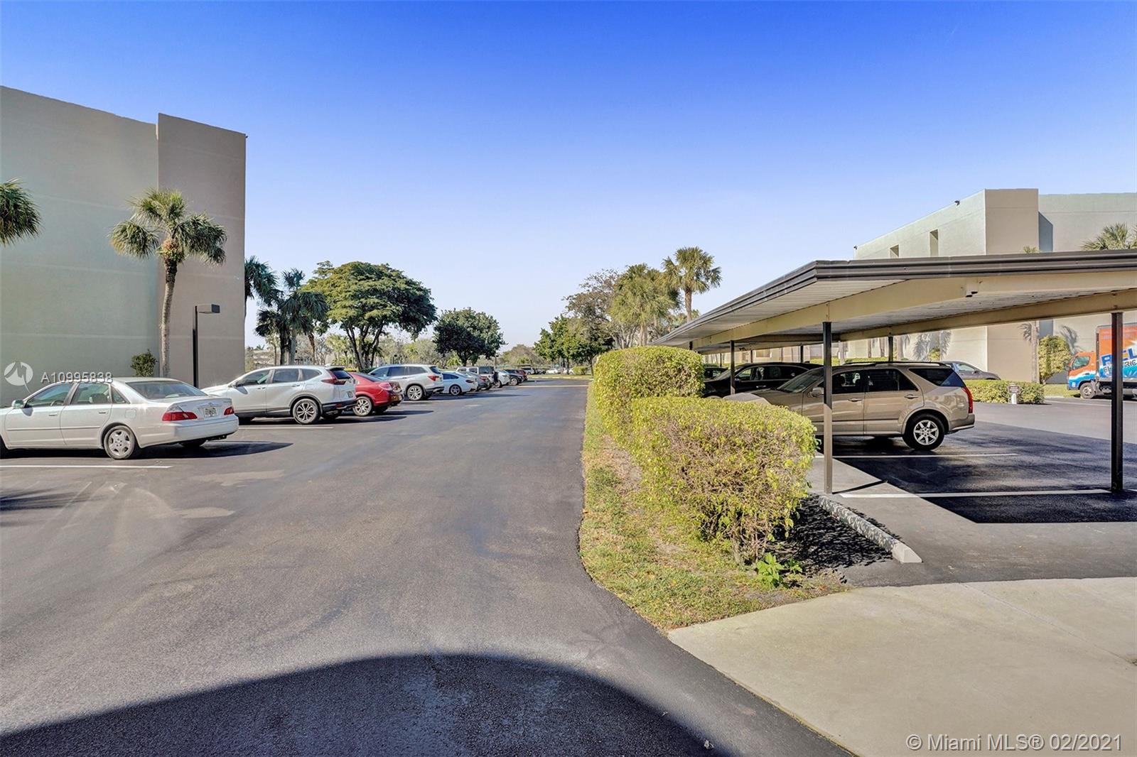 5651 Camino Del Sol, Unit 303 Boca Raton, FL 33433 - Photo 29 of 32