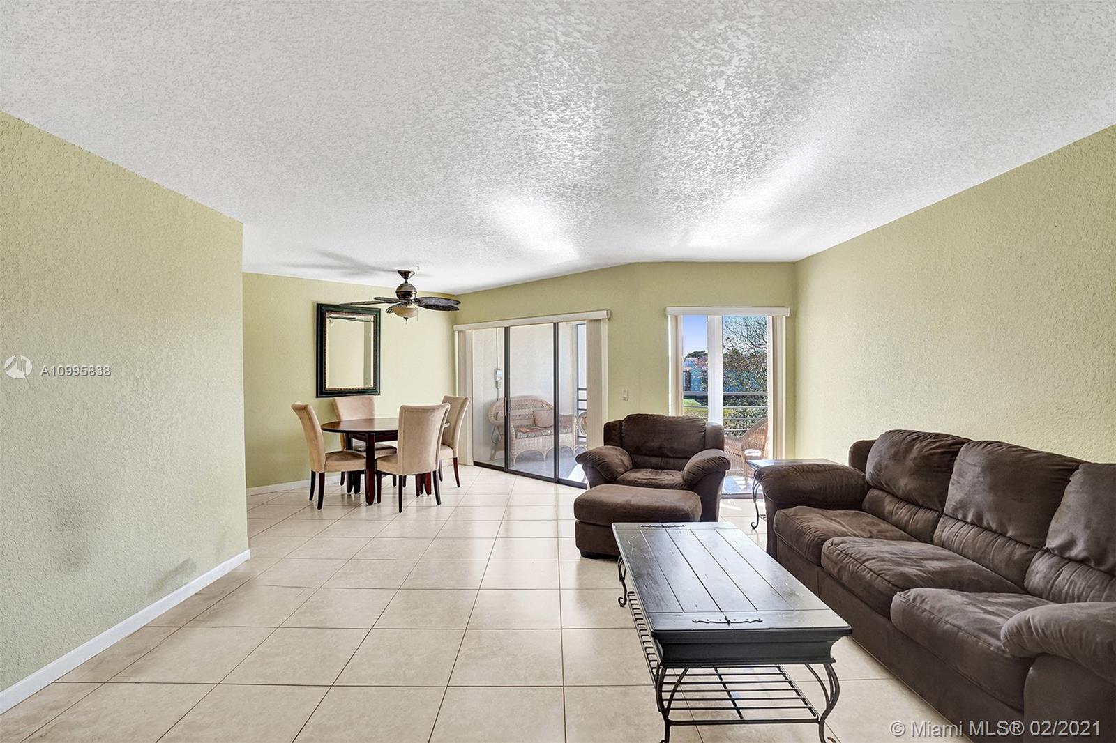 5651 Camino Del Sol, Unit 303 Boca Raton, FL 33433 - Photo 7 of 32