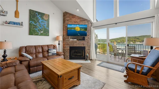 $309,900 | 316 Cedar Heights Drive, Unit 4B, Camdenton, MO 65020