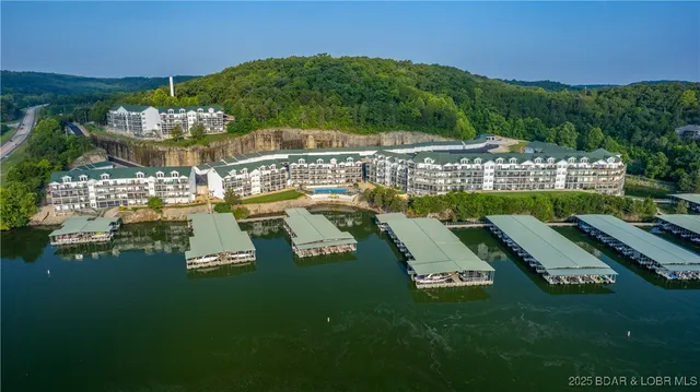 $309,900 | 316 Cedar Heights Drive, Unit 4B, Camdenton, MO 65020