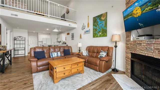 $309,900 | 316 Cedar Heights Drive, Unit 4B, Camdenton, MO 65020