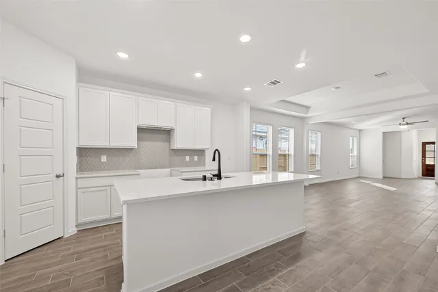 $319,212 | 2919 Copper Fls Drive, Iowa Colony, TX 77583