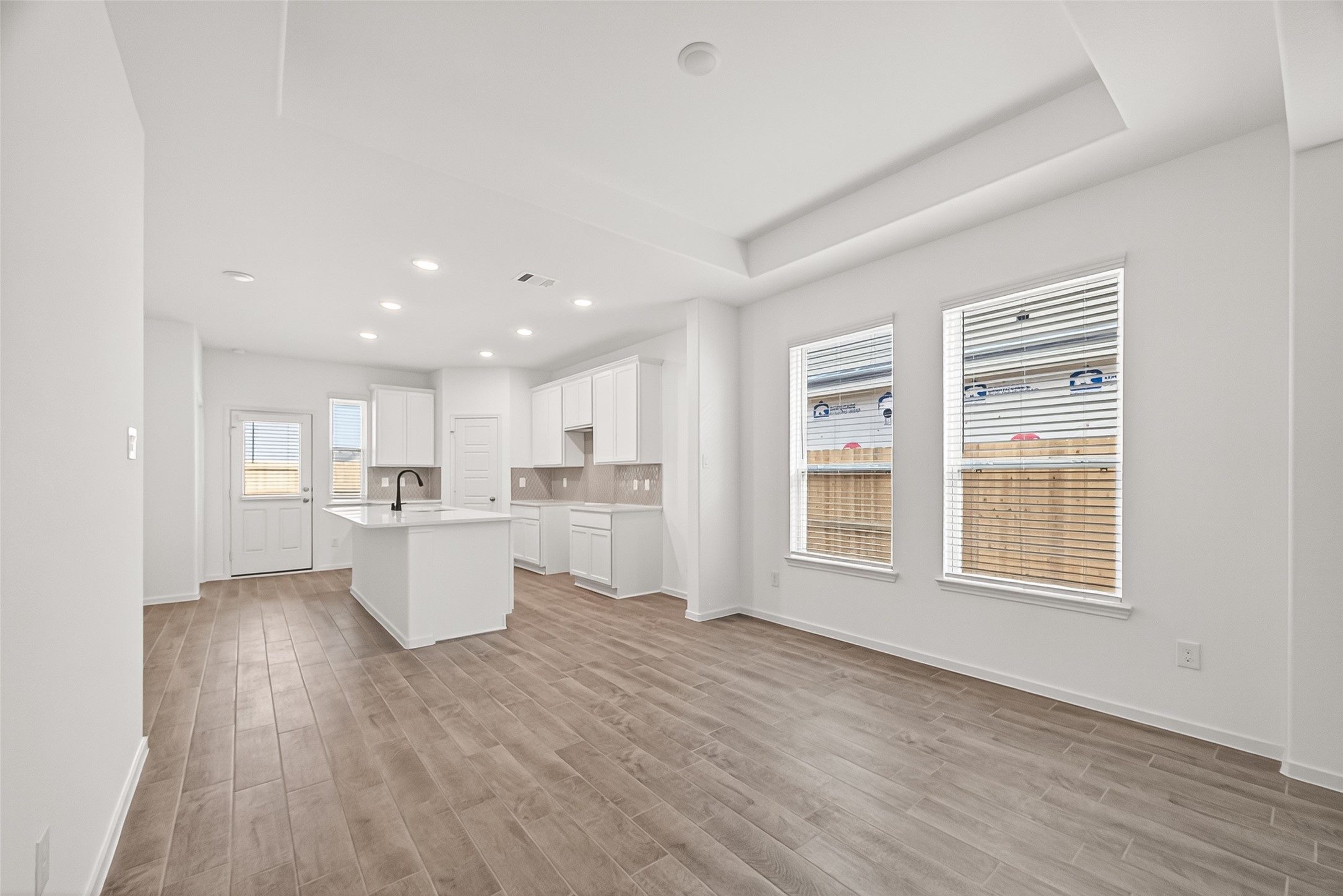 2919 Copper Fls Drive Iowa Colony, TX 77583 - Photo 9 of 41