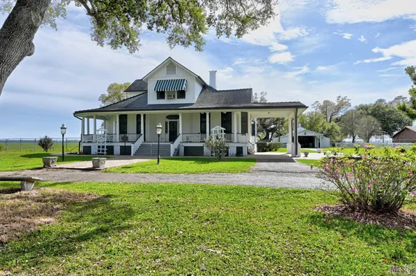 $585,000 | 4371 Highway 1, Napoleonville, LA 70390