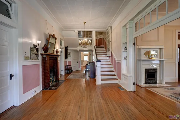 $585,000 | 4371 Highway 1, Napoleonville, LA 70390