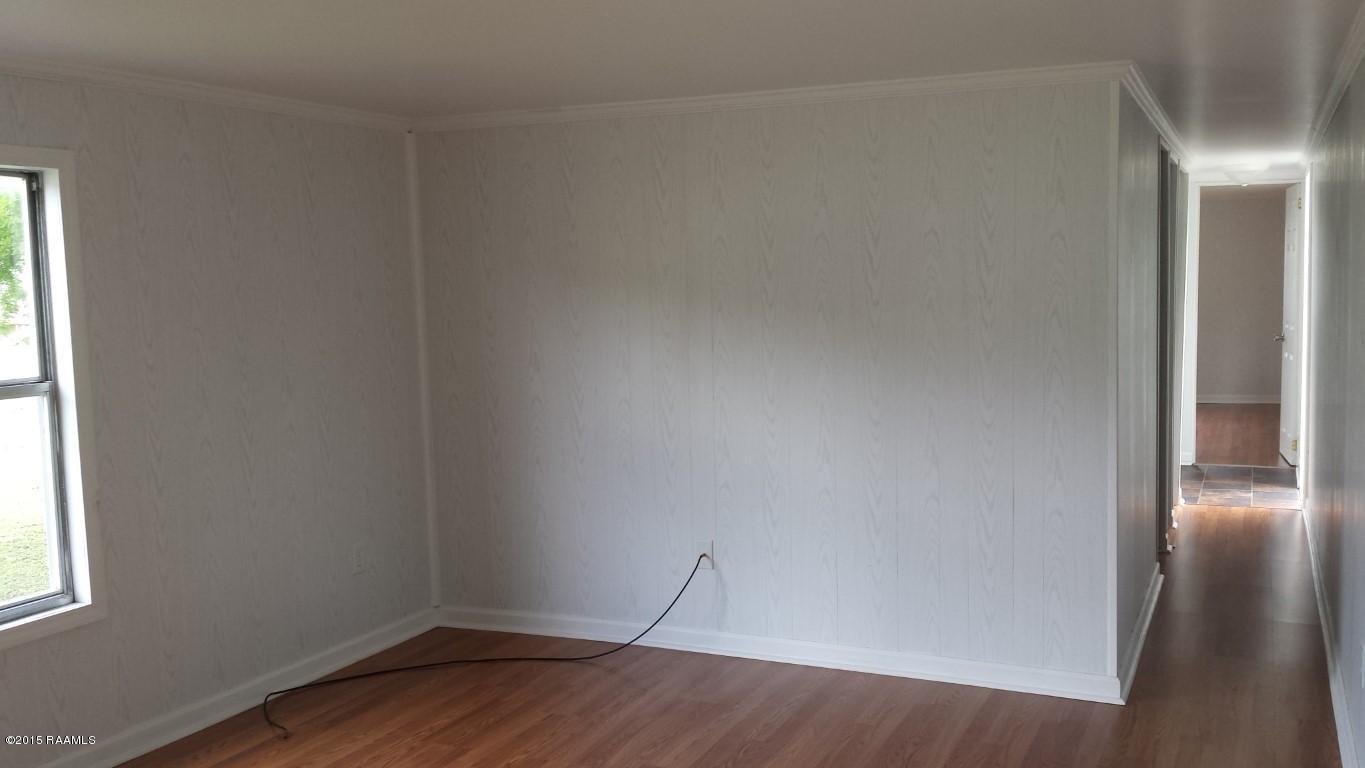 219 Sandra Lee Road Opelousas, LA 70570 - Photo 21 of 29 20150515_110914 (Medium)
