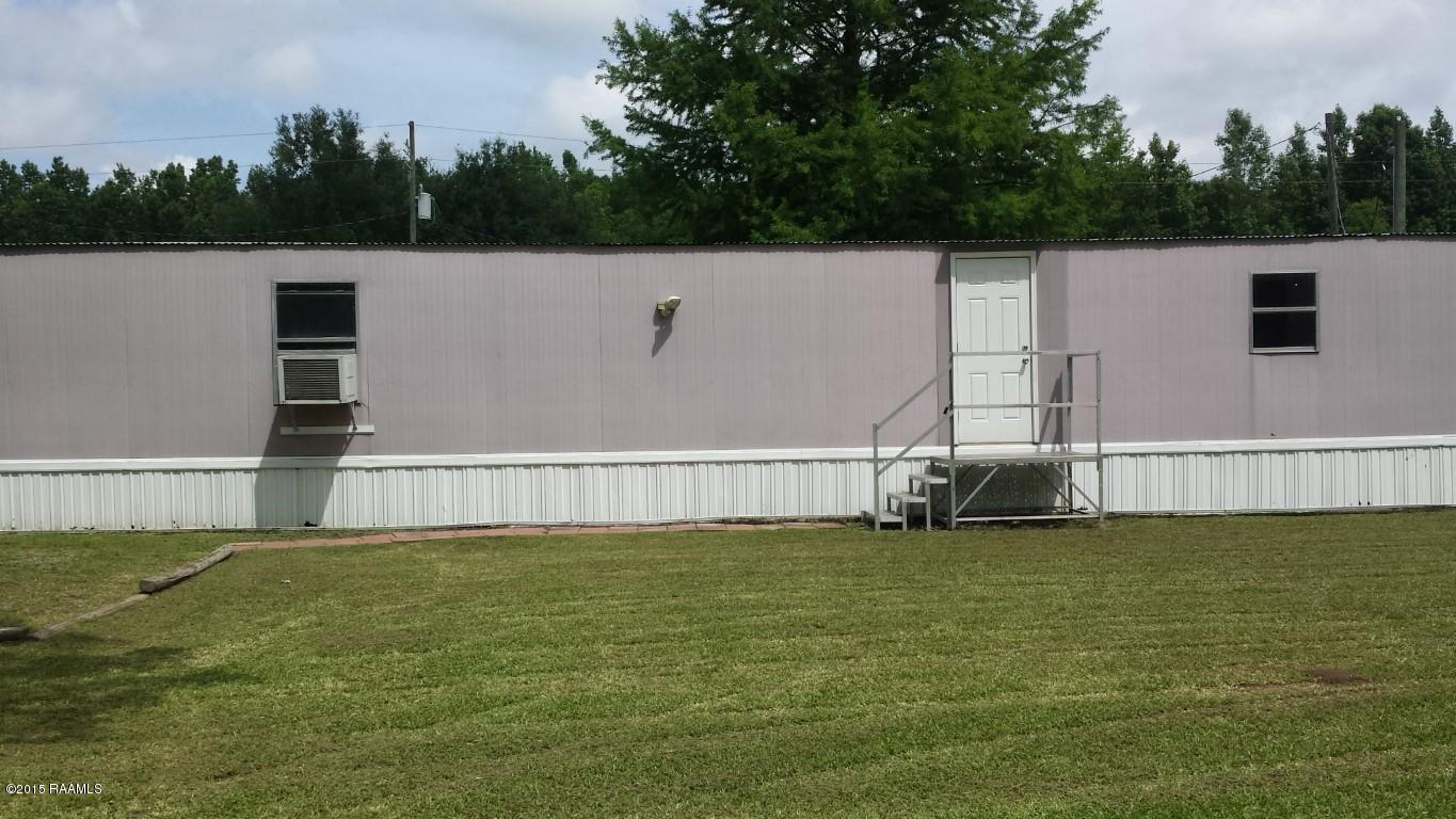 219 Sandra Lee Road Opelousas, LA 70570 - Photo 23 of 29 20150515_111216 (Medium)