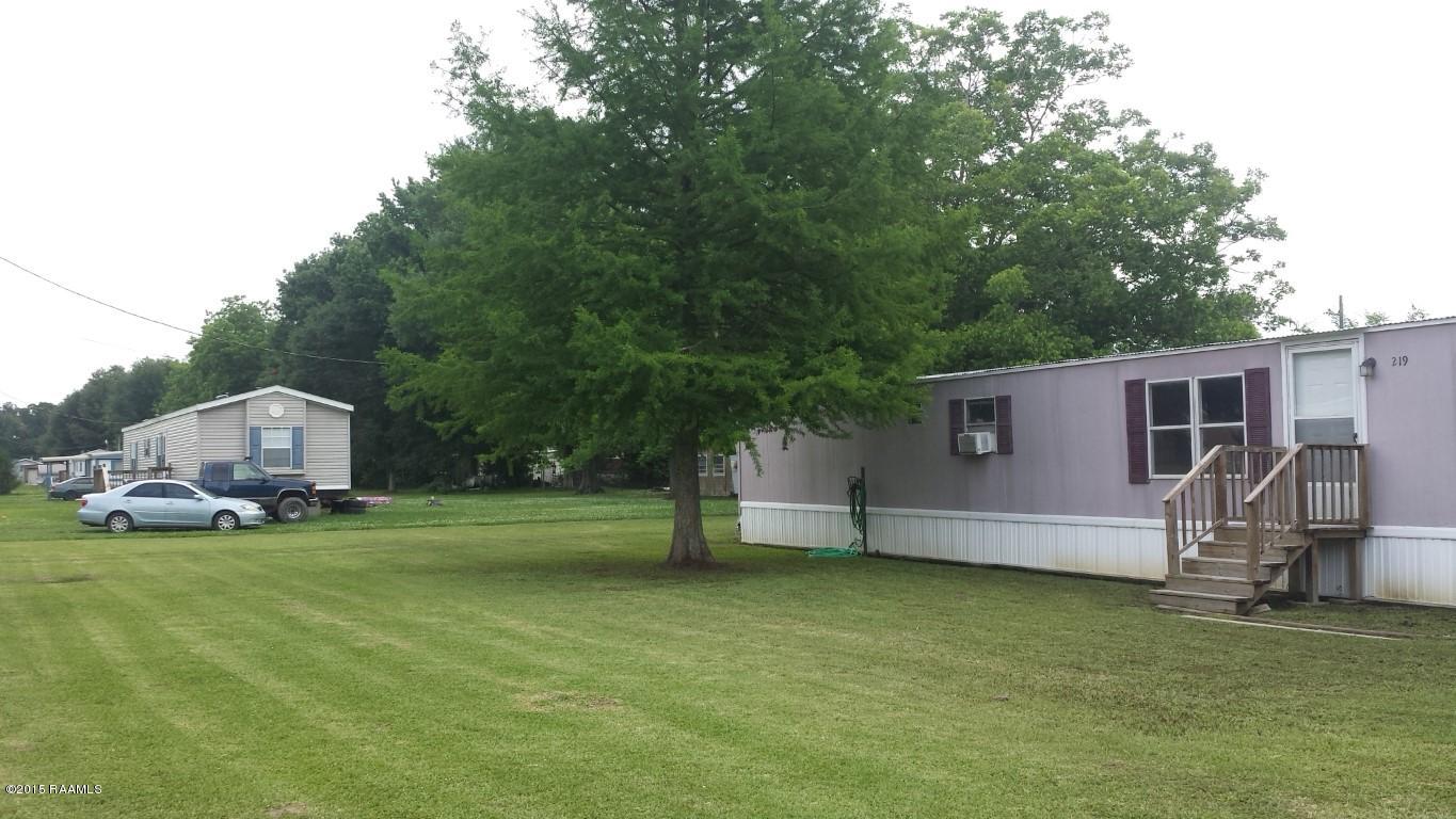 219 Sandra Lee Road Opelousas, LA 70570 - Photo 3 of 29 20150515_111455 (Medium)