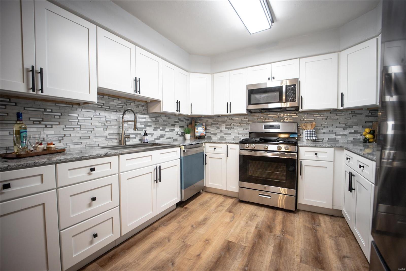 1807 McClintock Avenue Belleville, IL 62221 - Photo 10 of 20