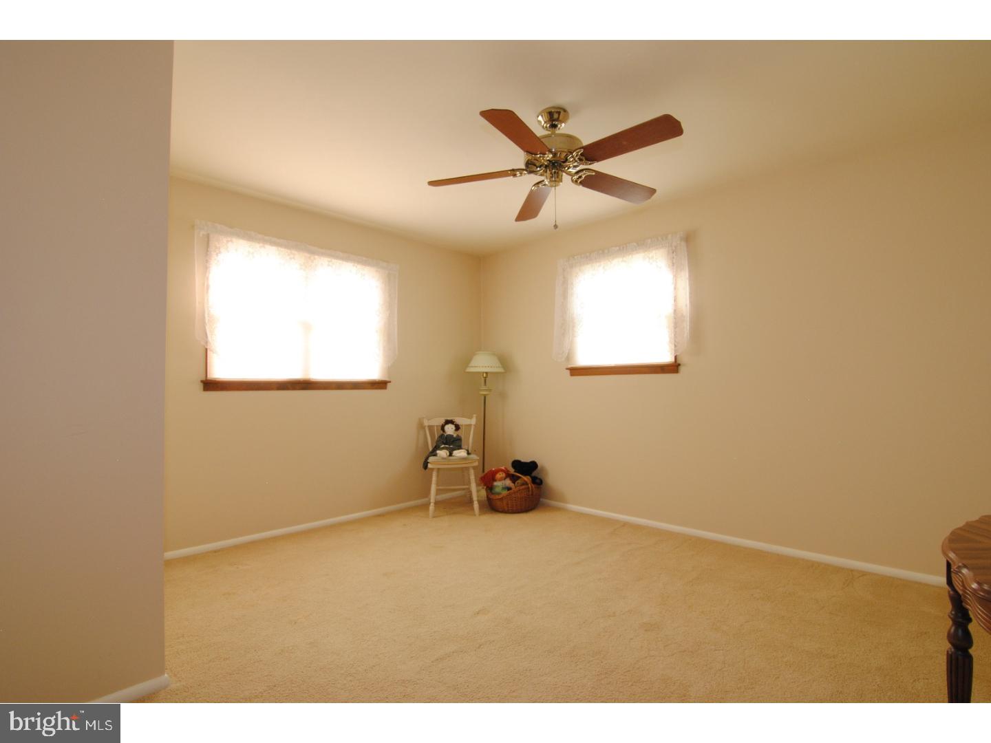 693 Stratford Road Warminster, PA 18974 - Photo 14 of 25 Bedroom 2