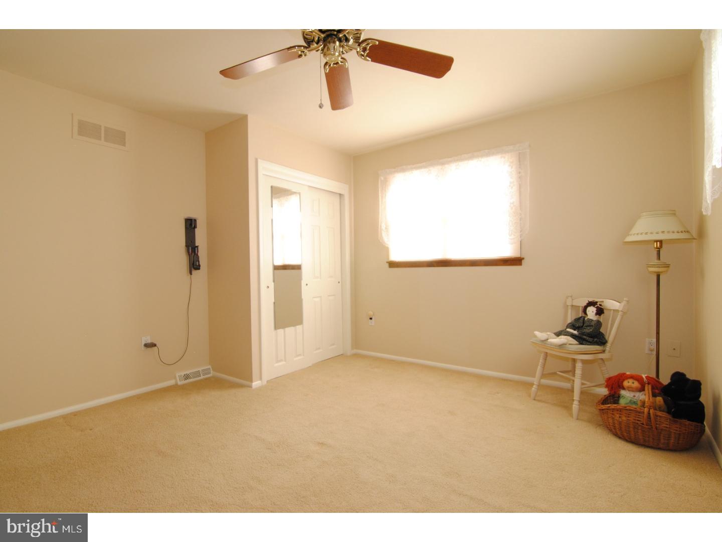 693 Stratford Road Warminster, PA 18974 - Photo 15 of 25 Bedroom 2