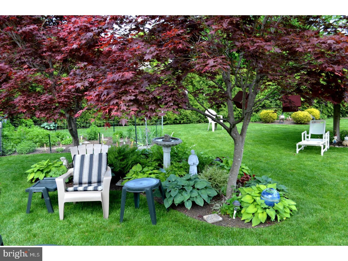 693 Stratford Road Warminster, PA 18974 - Photo 24 of 25 Back Yard