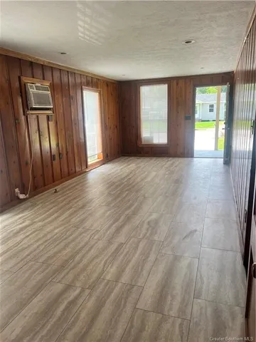 $1,000 | 2403 Elaine Street, Lake Charles, LA 70601