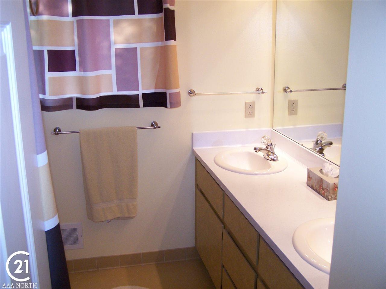917 Biggers Court Rochester Hills, MI 48309 - Photo 20 of 35