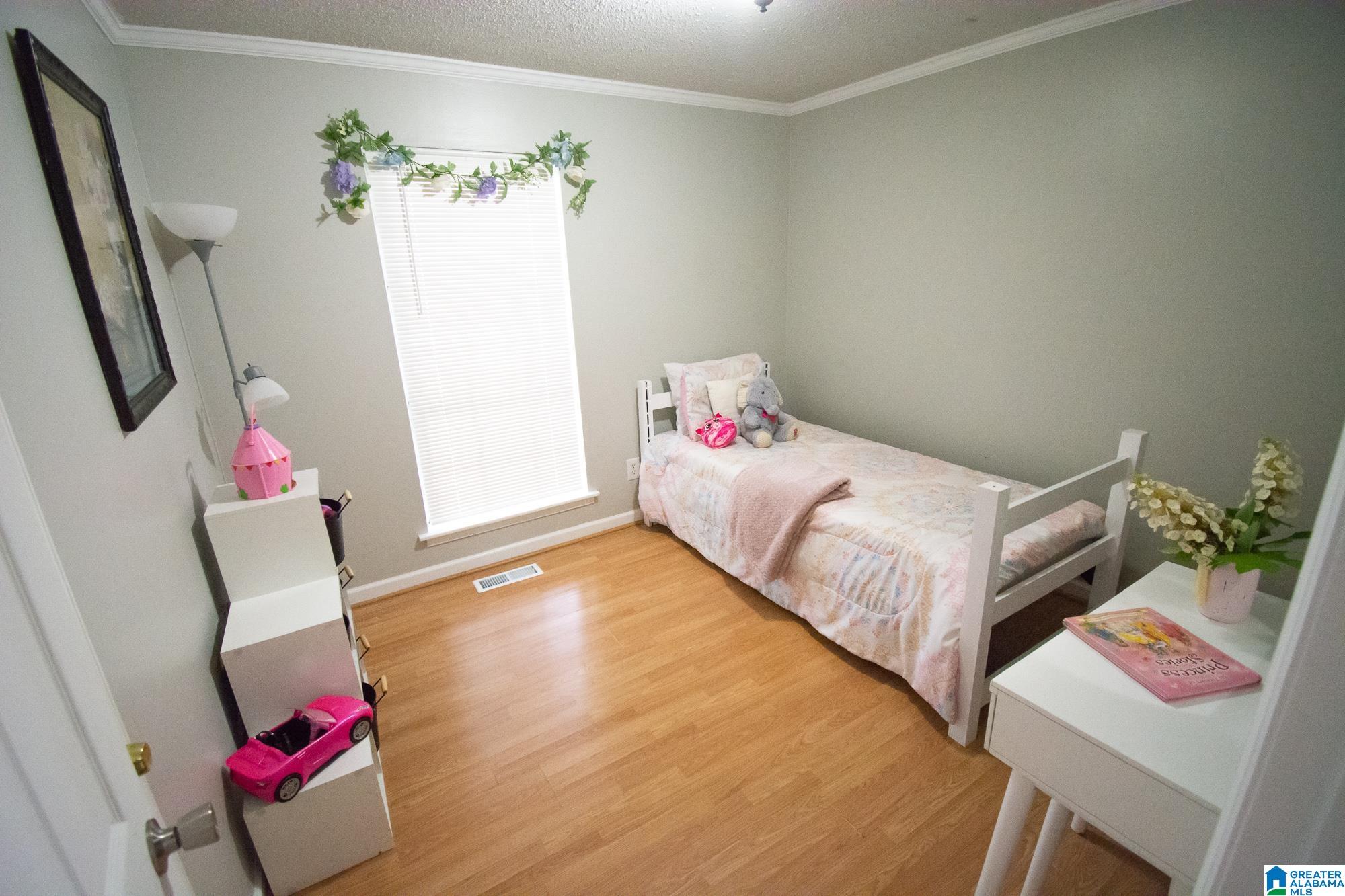 136 Hickory Street Alabaster, AL 35114 - Photo 14 of 36