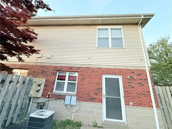 $198,000 | 4110 Westminster Place, St. Louis, MO 63108