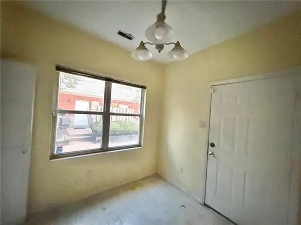 $198,000 | 4110 Westminster Place, St. Louis, MO 63108