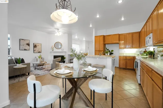 $679,000 | 162 Albert Court, Tracy, CA 95376