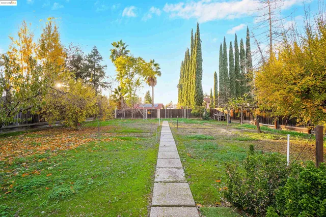 $679,000 | 162 Albert Court, Tracy, CA 95376