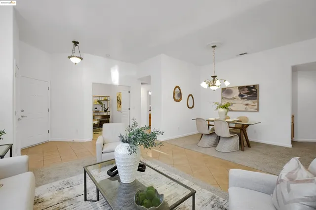 $679,000 | 162 Albert Court, Tracy, CA 95376