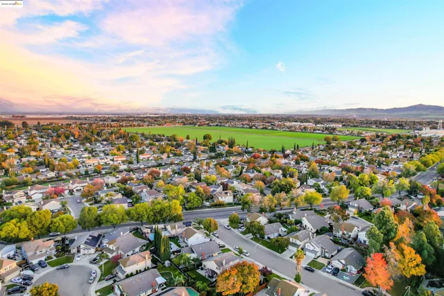 $679,000 | 162 Albert Court, Tracy, CA 95376