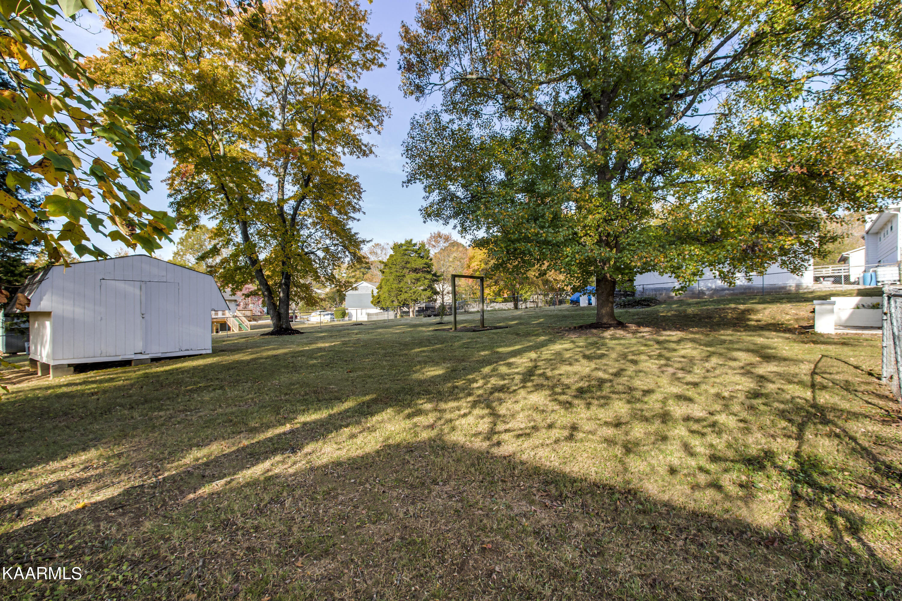 225 Oran Road Knoxville, TN 37934 - Photo 33 of 35 38_OranRoad_225_Backyard01