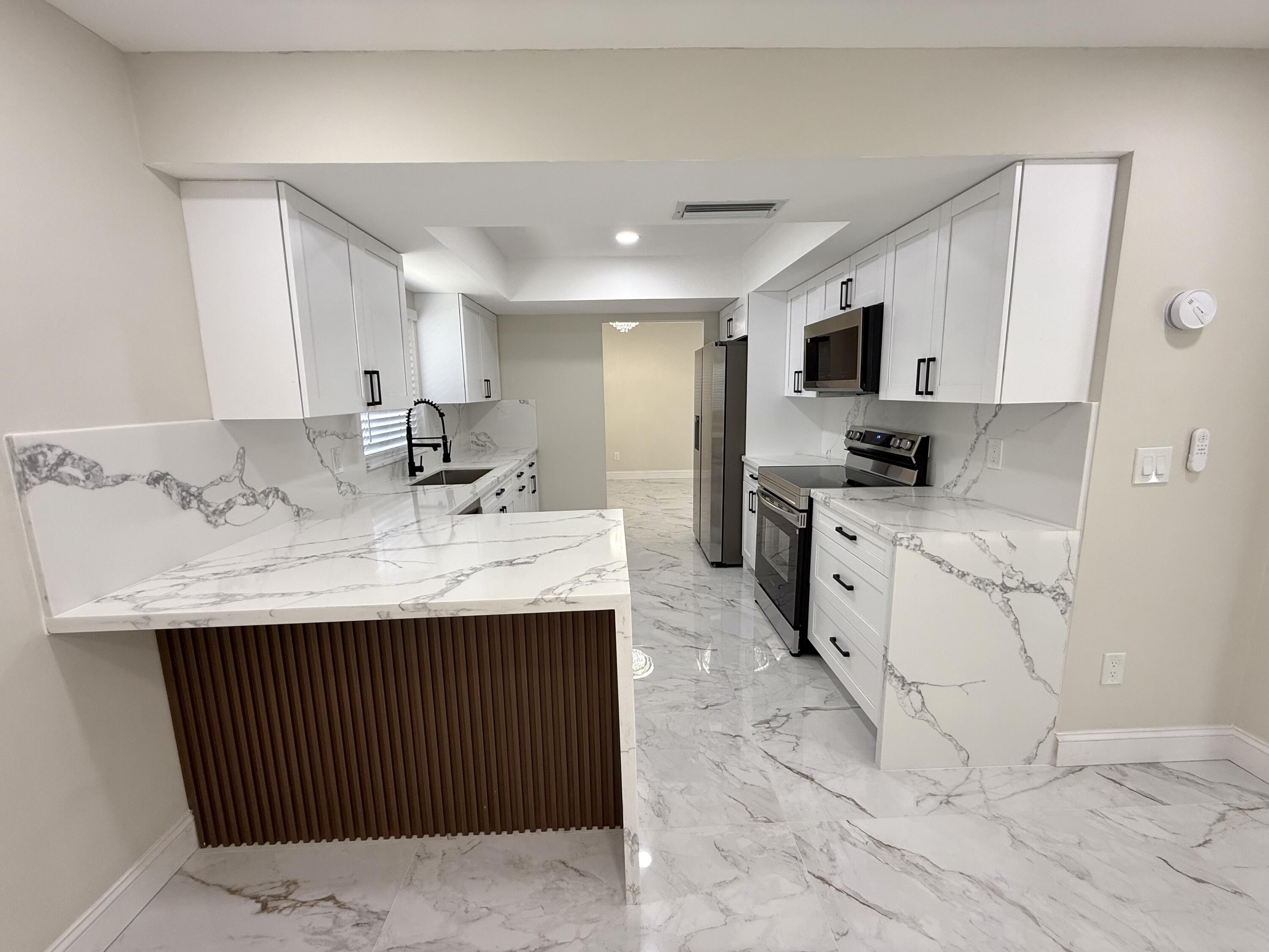 9004 Southwest 6th Street Boca Raton, FL 33433 - Photo 6 of 28 IMG_6011