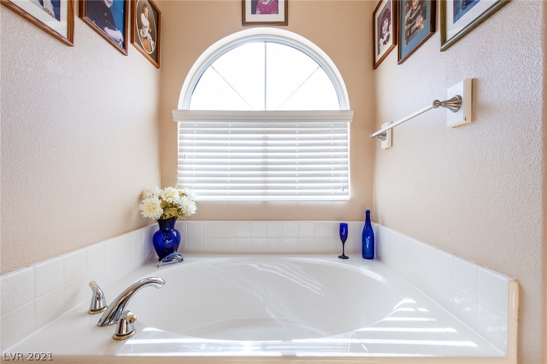 6528 North Ruddock Drive North Las Vegas, NV 89084 - Photo 20 of 35