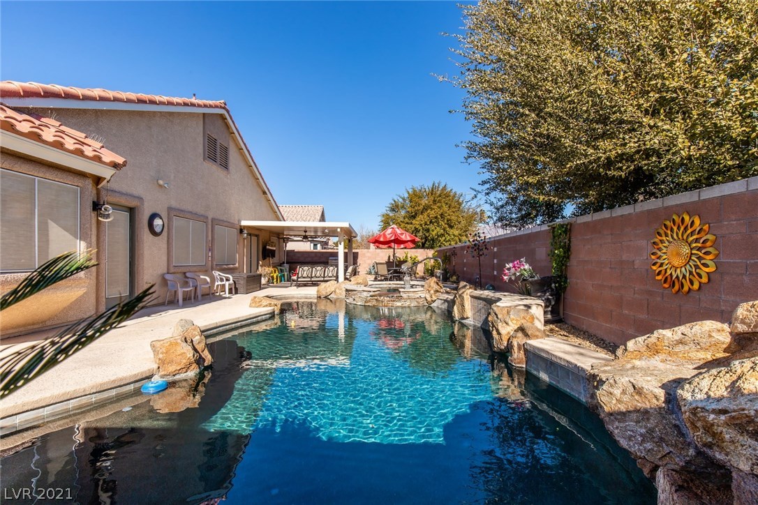 6528 North Ruddock Drive North Las Vegas, NV 89084 - Photo 34 of 35