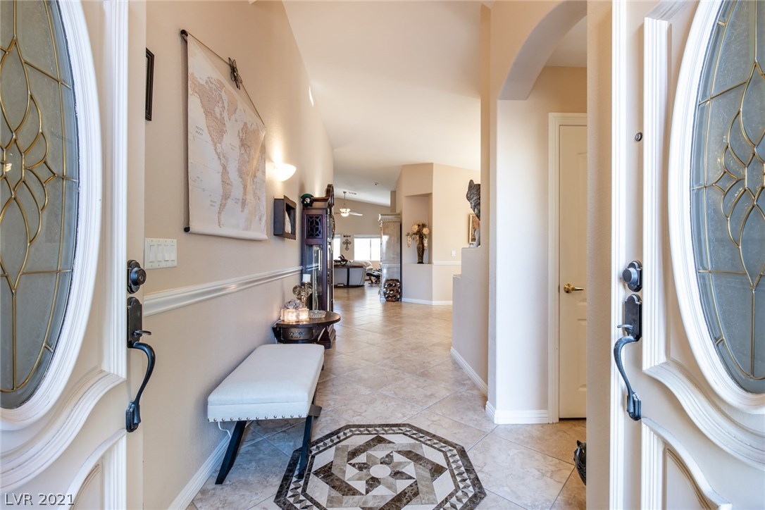 6528 North Ruddock Drive North Las Vegas, NV 89084 - Photo 5 of 35