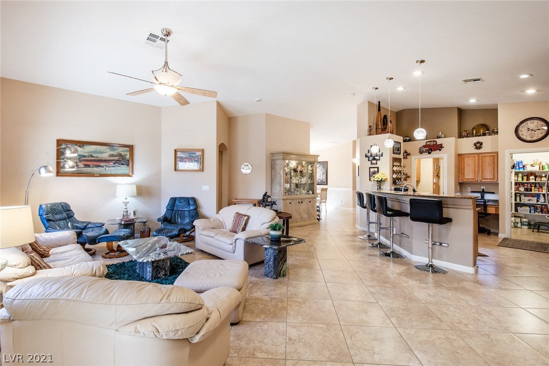 6528 North Ruddock Drive North Las Vegas, NV 89084 - Photo 8 of 35