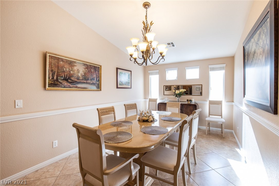 6528 North Ruddock Drive North Las Vegas, NV 89084 - Photo 9 of 35