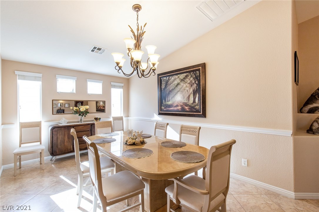 6528 North Ruddock Drive North Las Vegas, NV 89084 - Photo 10 of 35