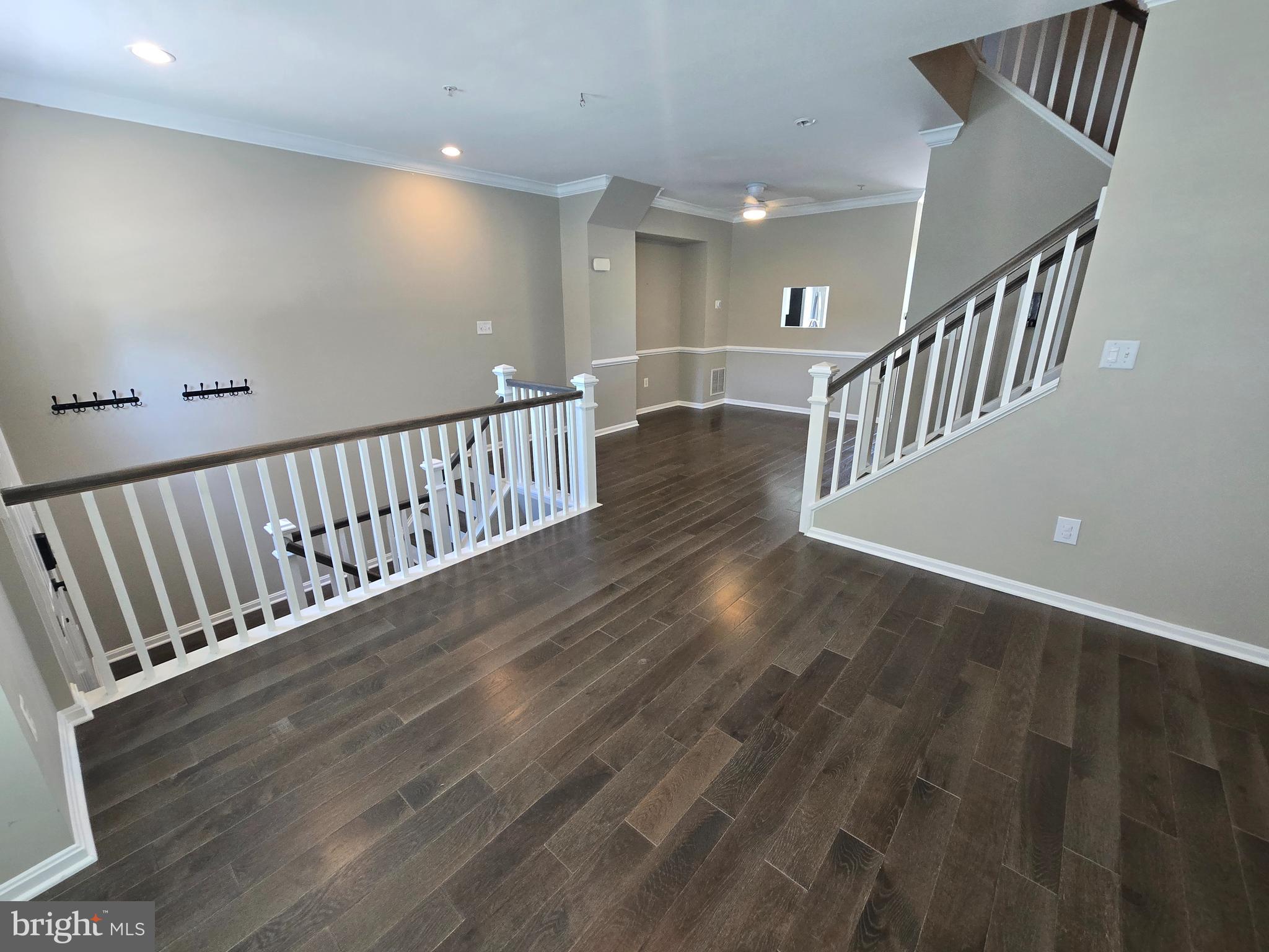 11847 Skylark Road Clarksburg, MD 20871 - Photo 4 of 46