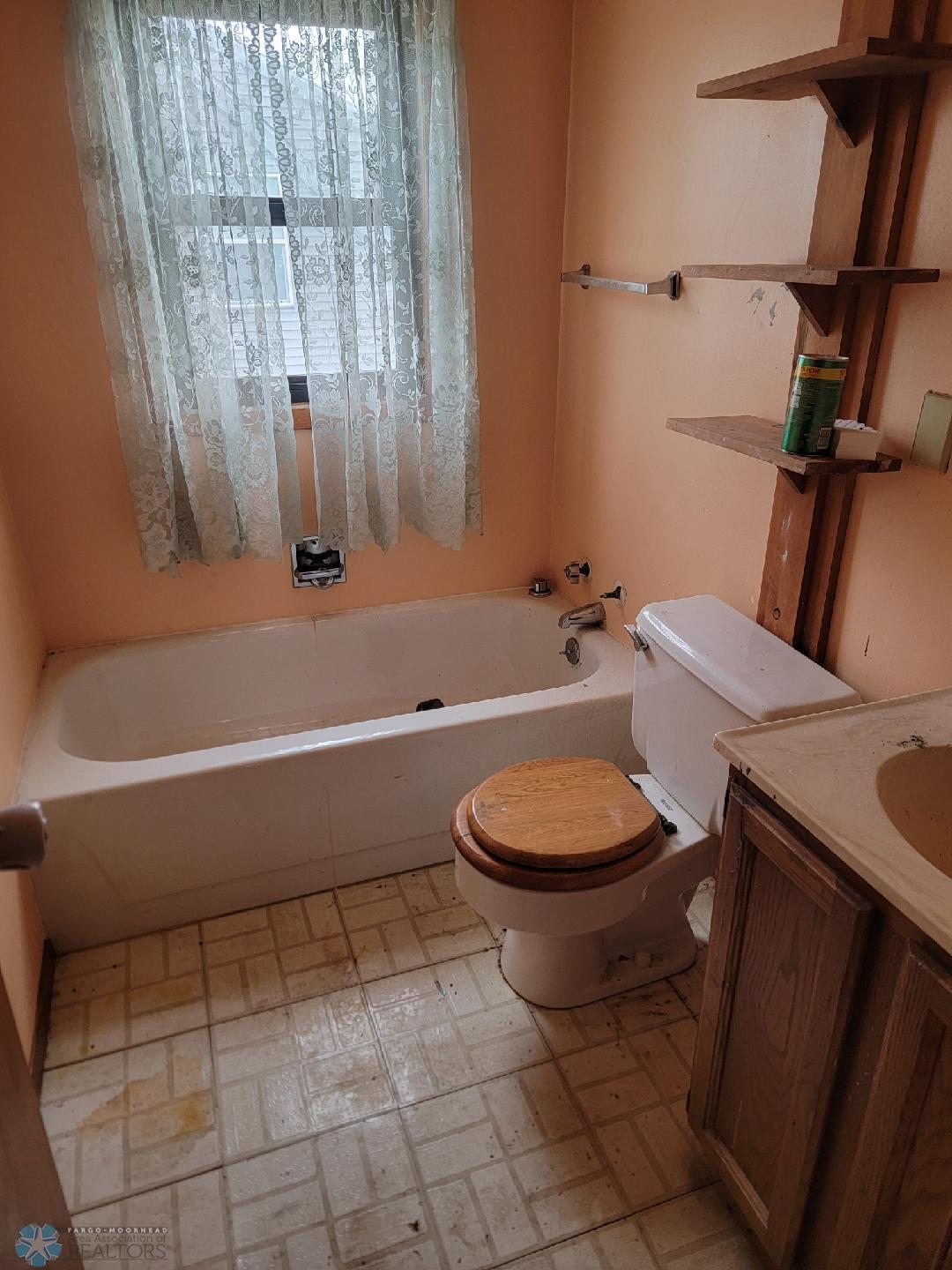 117 5th Street West Halstad, MN 56548 - Photo 8 of 14