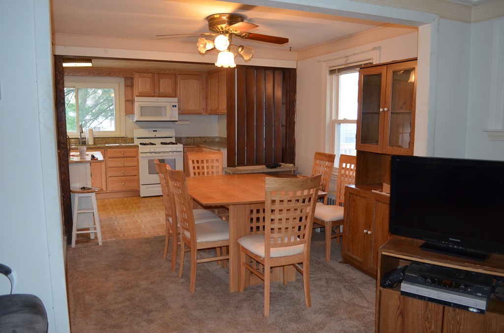 4 Dale Road Holbrook, MA 02343 - Photo 8 of 15