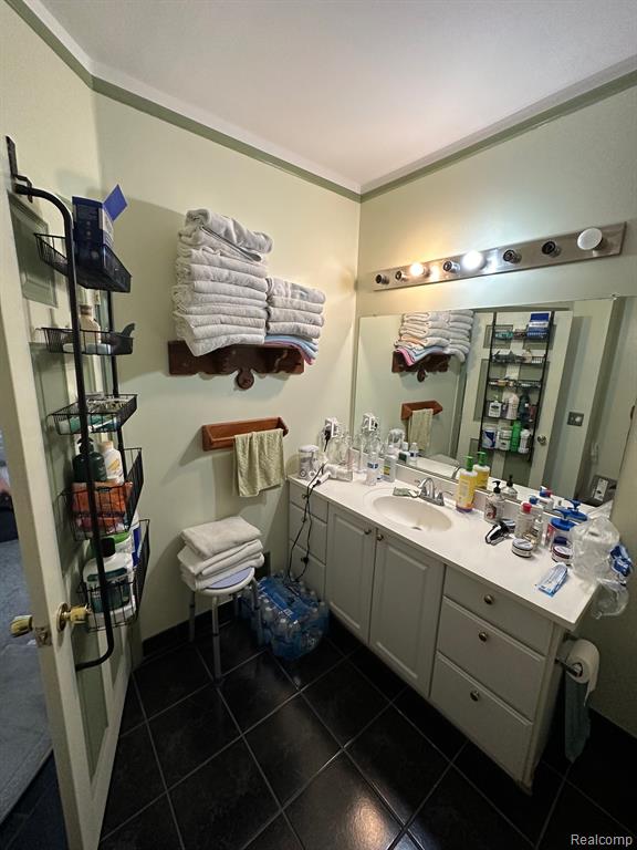 3125 Silverbrook Drive Rochester, MI 48306 - Photo 16 of 38