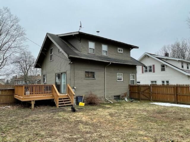 121 South Sears Street Reed City, MI 49677 - Photo 2 of 27 AA57FD4B-F4E8-48DB-97A4-AB499130D738