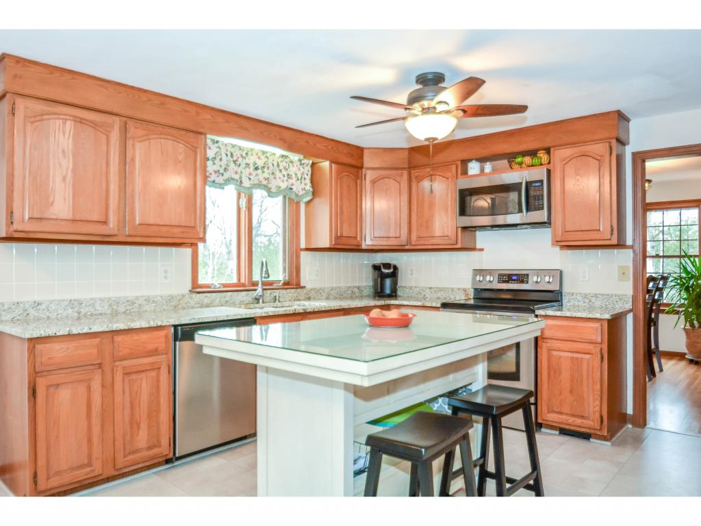 16 Hardwood Road Windham, NH 03087 - Photo 8 of 28