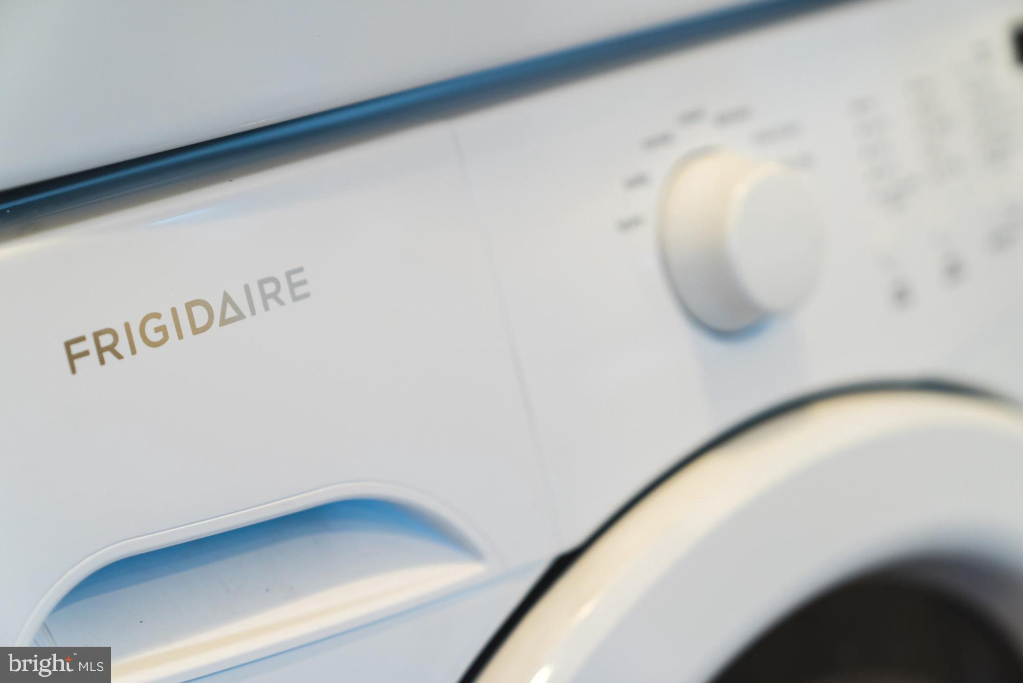 1823 D Street Northeast, Unit B Washington, DC 20002 - Photo 10 of 27 a close up of a wall