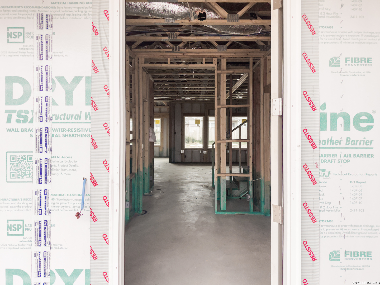 125 Yale Street Seguin, TX 78155 - Photo 5 of 45