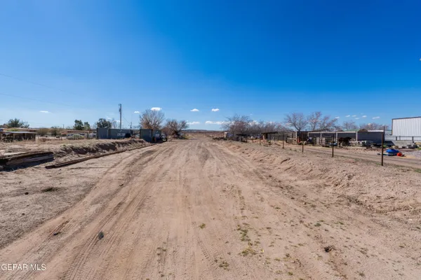 $498,998 | 646 Snow Road, Unit 2, Las Cruces, NM 88005