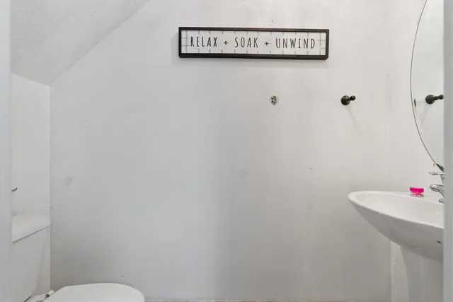 a bathroom with a toilet