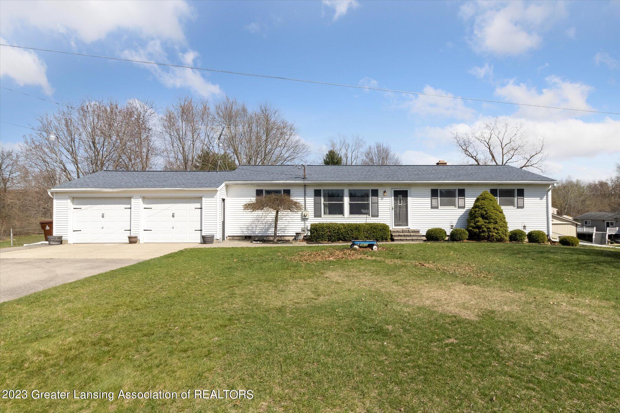 14961 Dunn Road Haslett, MI 48840 - Photo 4 of 58 03-14961-Dunn-Rd-Haslett-MI-48840-Window