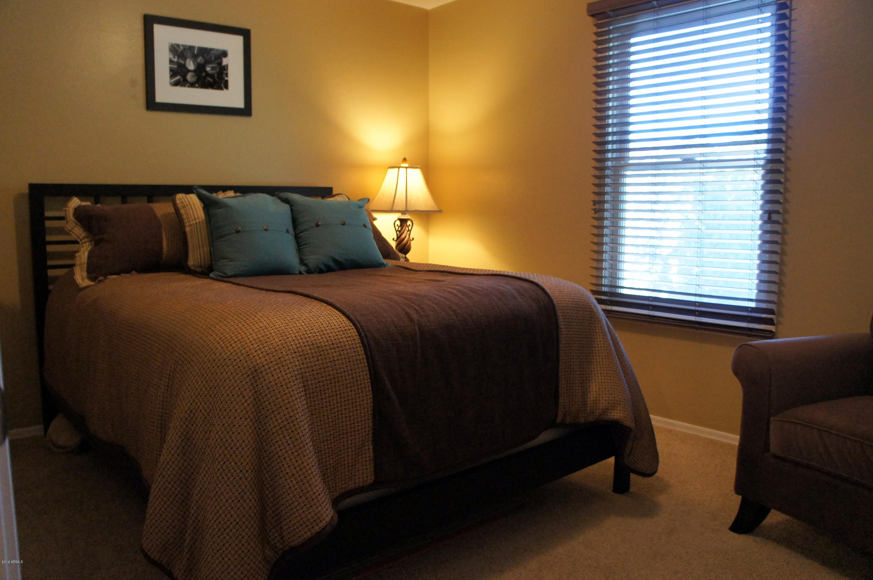 2332 East Fraktur Road Phoenix, AZ 85040 - Photo 8 of 17 2nd Bedroom