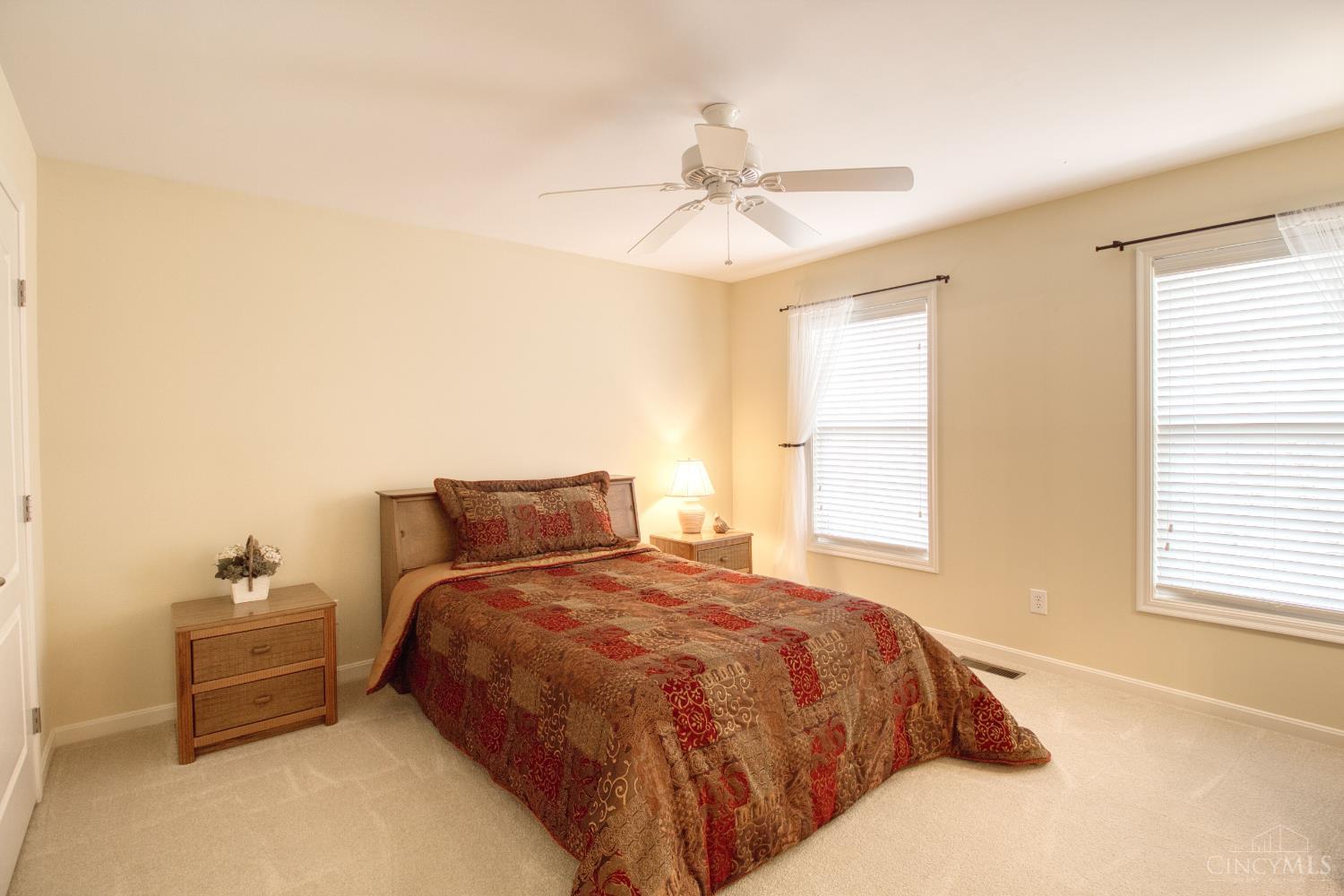 2274 Pointe Place Cincinnati, OH 45244 - Photo 30 of 71