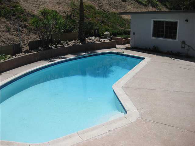 12543 Taunt Road Poway, CA 92064 - Photo 18 of 22 Ready to cannon ball anyone?