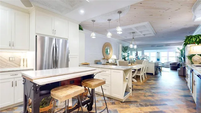 $4,800 | 4950 Gulf Boulevard, Unit 408, St. Pete Beach, FL 33706