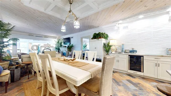 $4,800 | 4950 Gulf Boulevard, Unit 408, St. Pete Beach, FL 33706